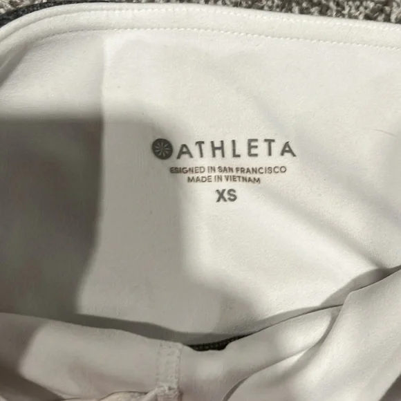 Athleta leggings - Picture 3 of 4
